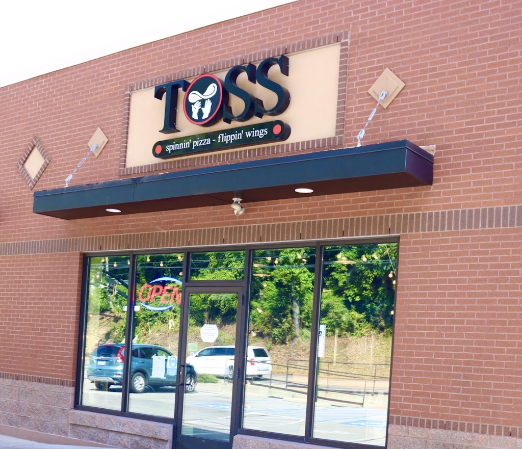 Toss Pizza and Wings 15241