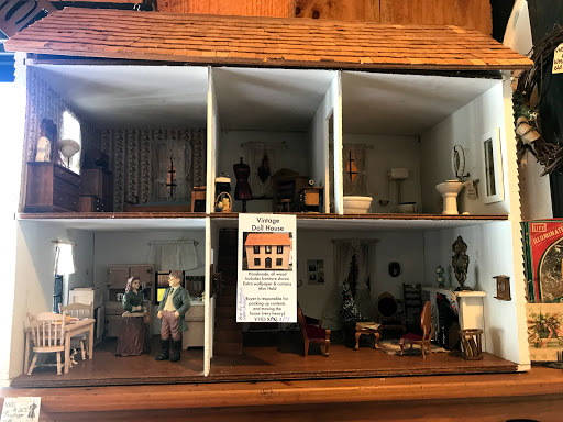 Antique Store «Wrentham Country Store», reviews and photos, 715 East St, Wrentham, MA 02093, USA