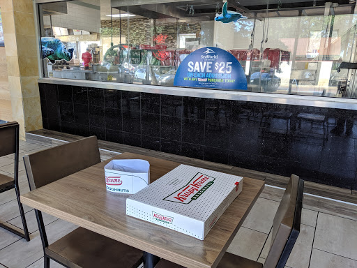 Bakery «Krispy Kreme Doughnuts», reviews and photos, 12586 Research Blvd, Austin, TX 78759, USA