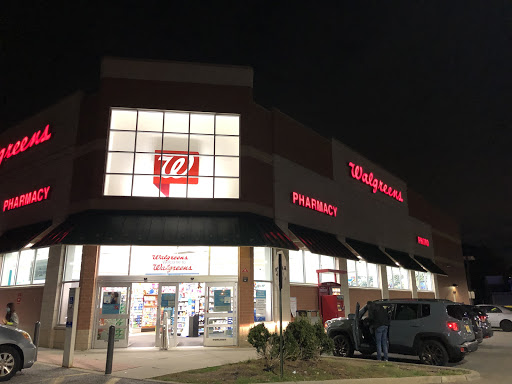 Drug Store «Walgreens», reviews and photos, 241 N Washington Ave, Bergenfield, NJ 07621, USA