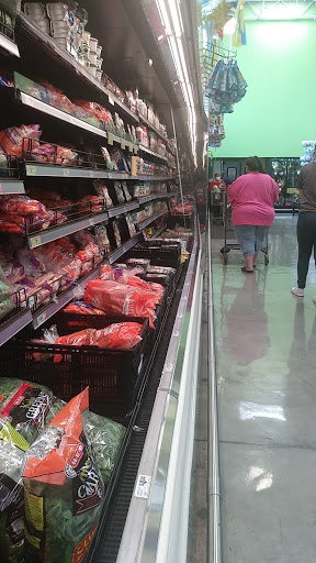 Grocery Store «H-E-B Grocery», reviews and photos, 3111 Woodridge Cove Dr Suite 500, Houston, TX 77087, USA