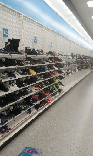 Clothing Store «Ross Dress for Less», reviews and photos, 1931 E Main St, Spartanburg, SC 29307, USA