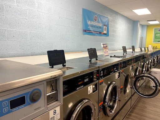 1949 Lynnhaven Pkwy # 1536, Virginia Beach, VA 23453, USA