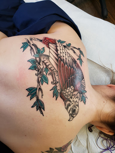 Tattoo Shop «Grinn & Barrett Tattoo and Piercing», reviews and photos, 3021 Leavenworth St, Omaha, NE 68105, USA