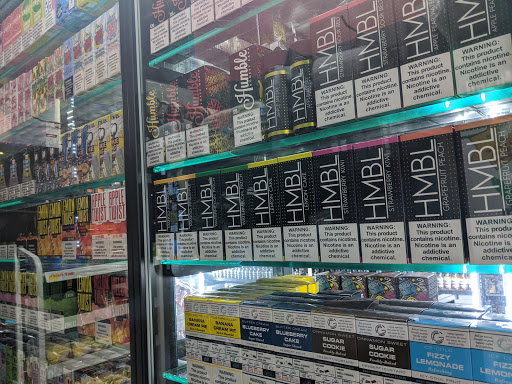 Vaporizer Store «Happy Rock Smoke Shop», reviews and photos, 334 NE 72nd St, Kansas City, MO 64118, USA