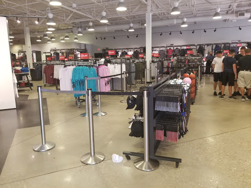 Clothing Store «Nike Factory Store», reviews and photos, 10801 Corkscrew Rd D-177, Estero, FL 33928, USA
