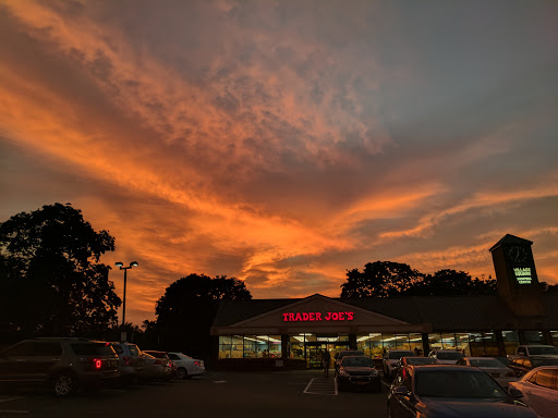 Shopping Mall «Village Square Shopping Center», reviews and photos, 1262 W Boston Post Rd, Larchmont, NY 10538, USA