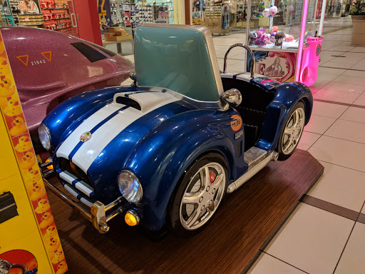 Shopping Mall «Brookfield Square», reviews and photos, 95 N Moorland Rd, Brookfield, WI 53005, USA