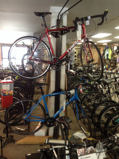 Bicycle Store «D&D Bicycles - Berkley», reviews and photos, 4141 Twelve Mile Rd, Berkley, MI 48072, USA