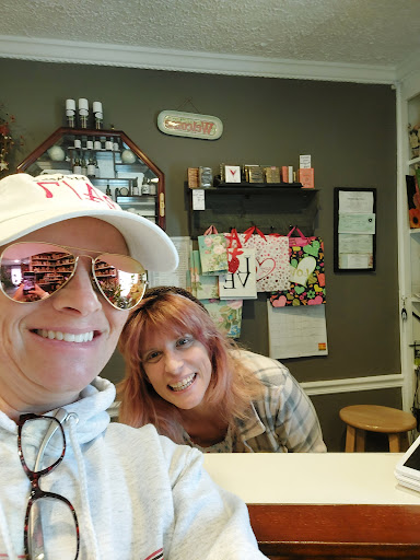 Florist «Five Oaks Florist», reviews and photos, 1038 Killian Hill Rd SW, Lilburn, GA 30047, USA