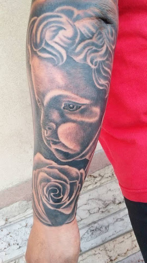 Tattoo Shop «Unbreakable Tattoo Studio», reviews and photos, 615 E Lohman Ave, Las Cruces, NM 88001, USA