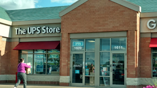 Shipping and Mailing Service «The UPS Store», reviews and photos, 1609 County Rd 42 W, Burnsville, MN 55306, USA
