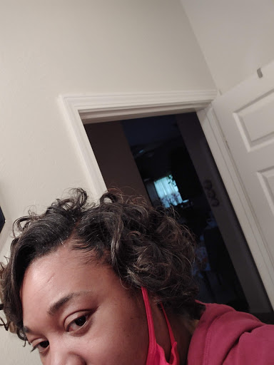 Beauty Salon «Deluxe Hair Salon Spa & Suites», reviews and photos, 1212 W 136th St, Kansas City, MO 64145, USA