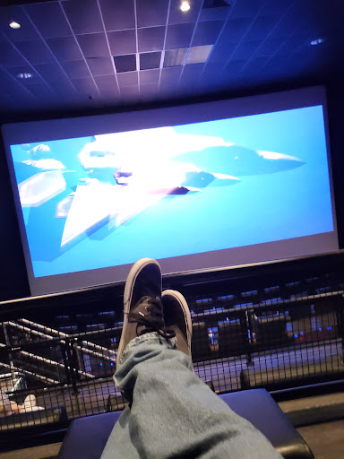 Movie Theater «Regal Cinemas Moorestown Mall 12 & RPX», reviews and photos, 400 NJ-38, Moorestown, NJ 08057, USA