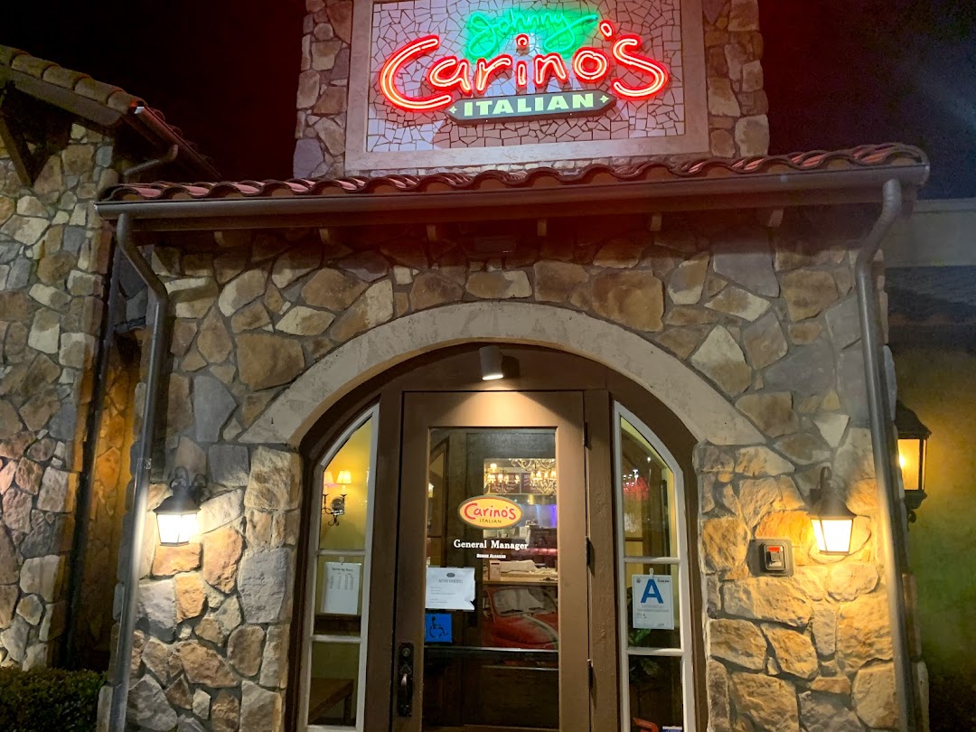 Johnny Carinos