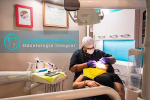 Urdinez Montes de Oca - Odontología Integral image