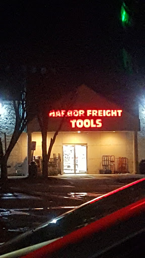 Kennedy Mall, 5 Kennedy Mall, Brick, NJ 08723, USA, 