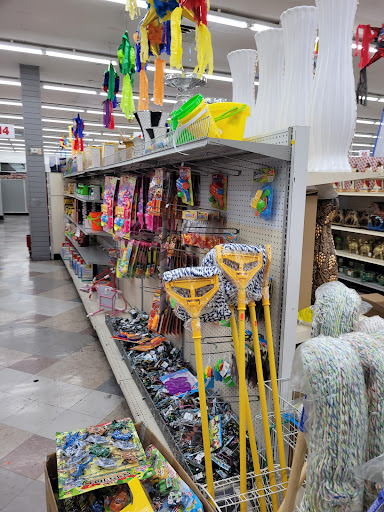 Dollar Store «Dollar Discount Center», reviews and photos, 2550 S Decatur Blvd, Las Vegas, NV 89102, USA