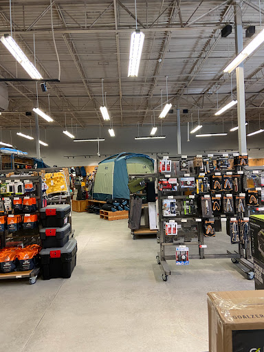 Camping Store «REI», reviews and photos, 1165 Perimeter Center W #200, Atlanta, GA 30338, USA