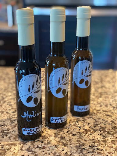 Olive Oil Bottling Company «The Olive Oil Shops», reviews and photos, 221 Broad St, Lake Geneva, WI 53147, USA