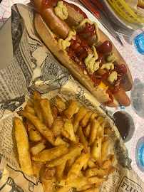Hot-dog du Restaurant américain Holly's Diner à Vierzon - n°3