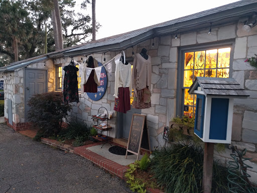Boutique «Quarter Moon Import Shop», reviews and photos, 1641 Monroe St, Tallahassee, FL 32303, USA