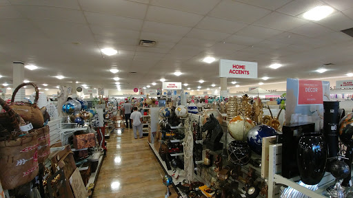 Department Store «HomeGoods», reviews and photos, 12589 Castlemoor Dr, Eden Prairie, MN 55433, USA