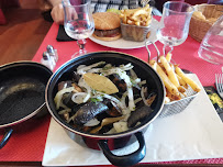 Moules-frites du Restaurant Le Café de Paris à Honfleur - n°15