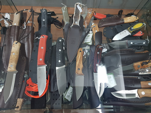 Tiendas de cuchillos en Barcelona de 2024