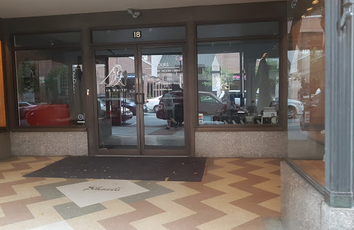 Bridal Shop «In White», reviews and photos, 18 N Queen St, Lancaster, PA 17603, USA