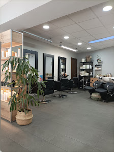 Calma terapias de peluquería C/ d'Espronceda, 336, San Andrés de Palomar, 08027 Barcelona, España