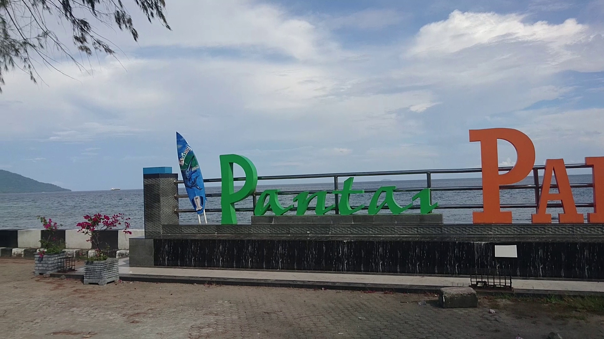 Pantai Paradiso Sabang