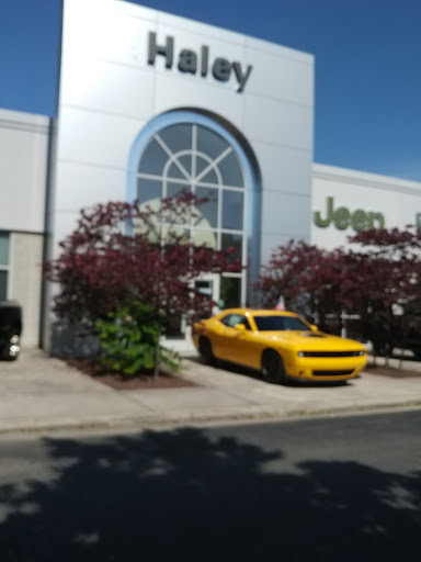 Jeep Dealer «Haley Chrysler Dodge Jeep Ram - Airport», reviews and photos, 5400 S Laburnum Ave, Richmond, VA 23231, USA