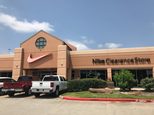 Clothing Store «Nike Clearance Store», reviews and photos, 1111 League Line Rd #193, Conroe, TX 77303, USA