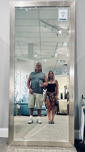 Furniture Store «Havertys Furniture», reviews and photos, 31594 US Hwy 19 N, Palm Harbor, FL 34684, USA