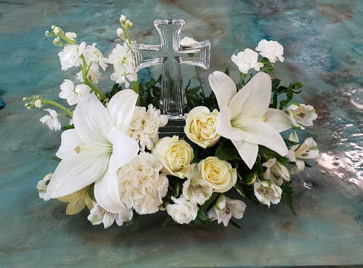 Florist «Blissful Blooms Floral», reviews and photos, 17 East Ave, Monroe, OH 45050, USA