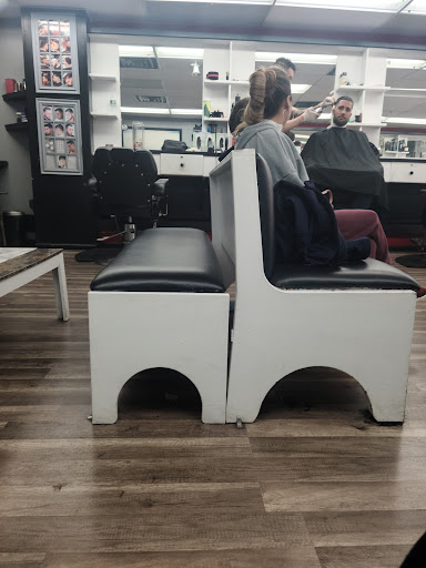 Barber Shop «Vip Barber Shop», reviews and photos, 90 N Sussex St, Dover, NJ 07801, USA