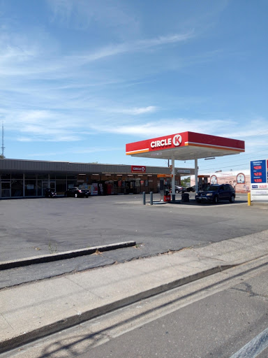 Convenience Store «Circle K», reviews and photos, 5809 Manzanita Ave, Carmichael, CA 95608, USA