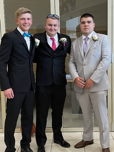 Bridal Shop «125 Bridal Boutique», reviews and photos, 37 Plaistow Rd, Plaistow, NH 03865, USA