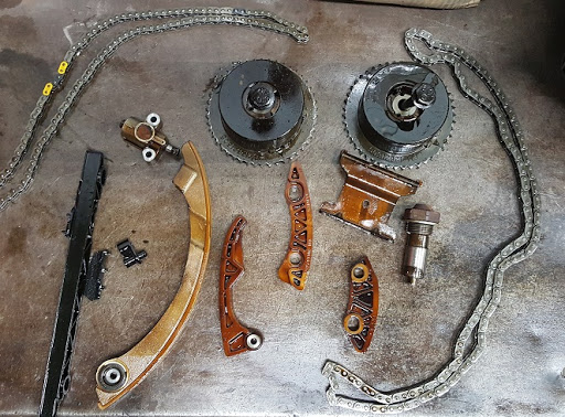 Auto Repair Shop «Auto Lab», reviews and photos, 400 S Milwaukee Ave, Libertyville, IL 60048, USA