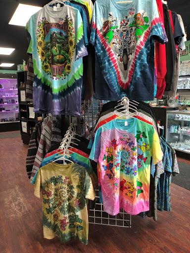 Tobacco Shop «BDT Smoke Shops», reviews and photos, 21640 John R Rd, Hazel Park, MI 48030, USA