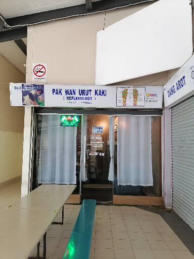 Pak Wan Urut Kaki Reflexology