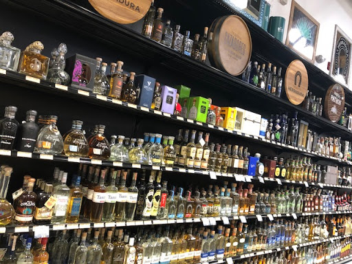 Liquor Store «Maine Beer & Beverage Co», reviews and photos, 28 Monument Way, Portland, ME 04101, USA