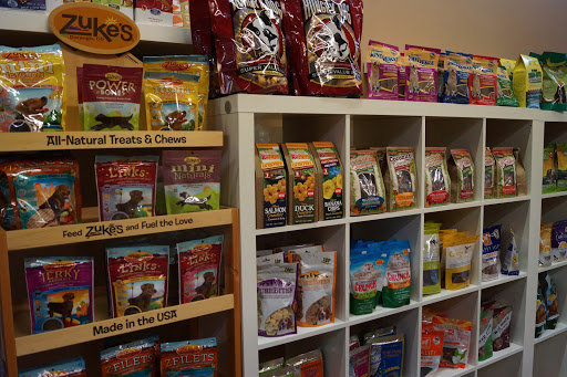 Pet Store «Wag Natural Pet Market & Grooming Tampa», reviews and photos, 304 E Davis Blvd, Tampa, FL 33606, USA