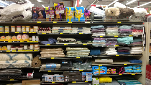 Grocery Store «Grocery Outlet Bargain Market», reviews and photos, 401 Marin St, Vallejo, CA 94590, USA