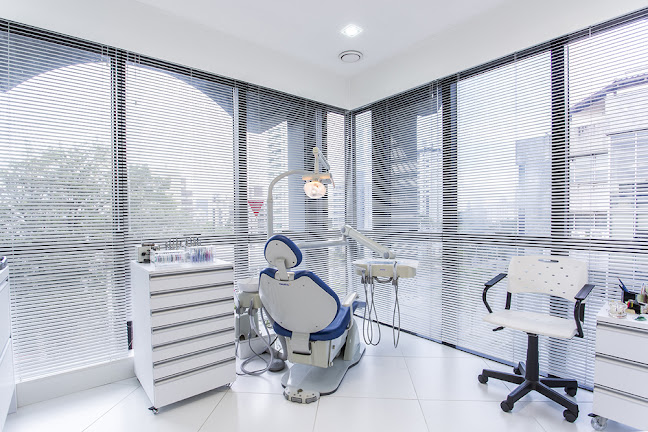 Clínica Odontológica Odonto Center RS - Dentista - Dentista
