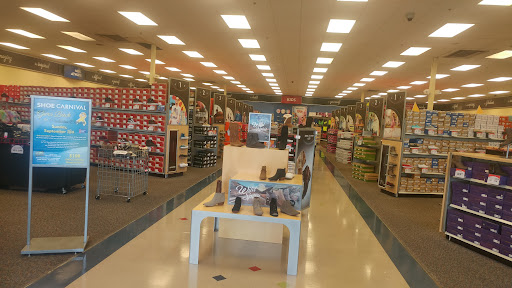 Shoe Store «Shoe Carnival», reviews and photos, 2100 S Gilbert Rd, Chandler, AZ 85233, USA
