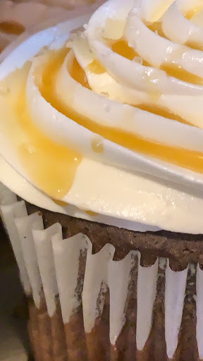 Bakery «Colossal Cupcakes», reviews and photos, 528 Euclid Ave, Cleveland, OH 44114, USA