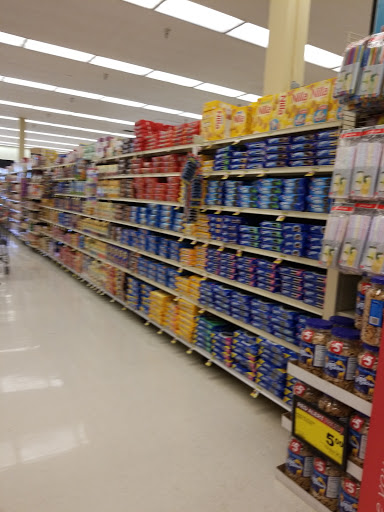 Grocery Store «Jewel-Osco», reviews and photos, 1537 N Larkin Ave, Joliet, IL 60431, USA