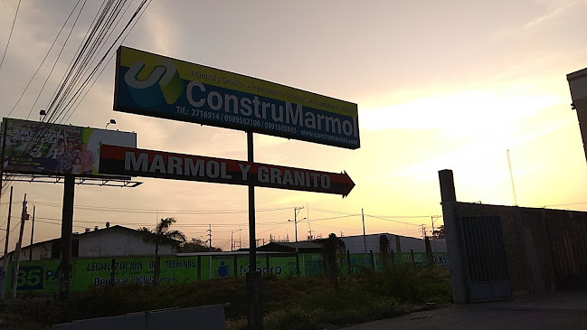 Cdla. Los Troncos Av. 17 de Septiembre Edigio Lapenti a 500 mts de UNEMI, Milagro